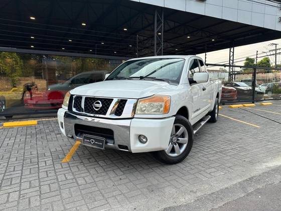 NISSAN FRONTIER 2.5 LE 4X4 CD TURBO ELETRONIC DIESEL 4P AUTOMÁTICO